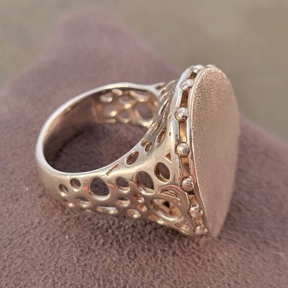 Designer Paola Valentino Sterling Signet Satin Large Openwork Statement Ring - Picture 2 of 9